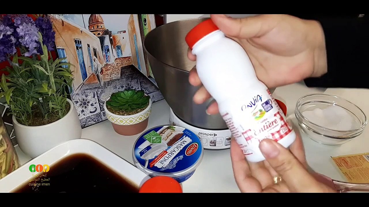 تيراميسو بدون بيض طريقة بسيطة جدا و الطعم ولا أروع Recette Tiramisu Sans Oeuf