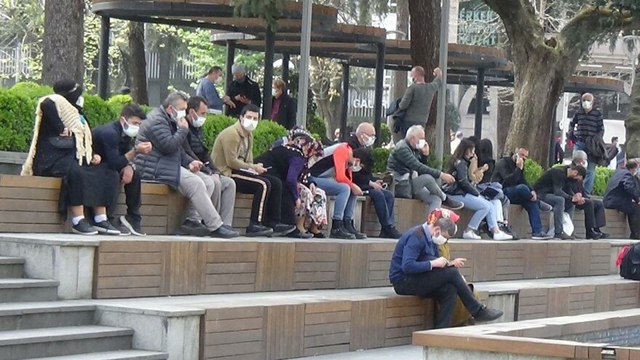 ‘Vakalar daha da artacak, ramazanda tam kapanma uygulanmalı’