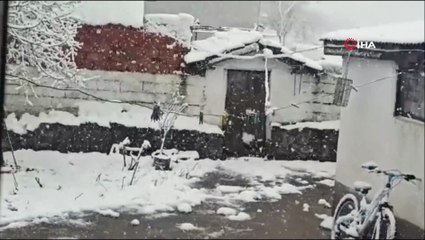 Meteorolojinin uyardığı Edirne'de kar etkisini artırıyor