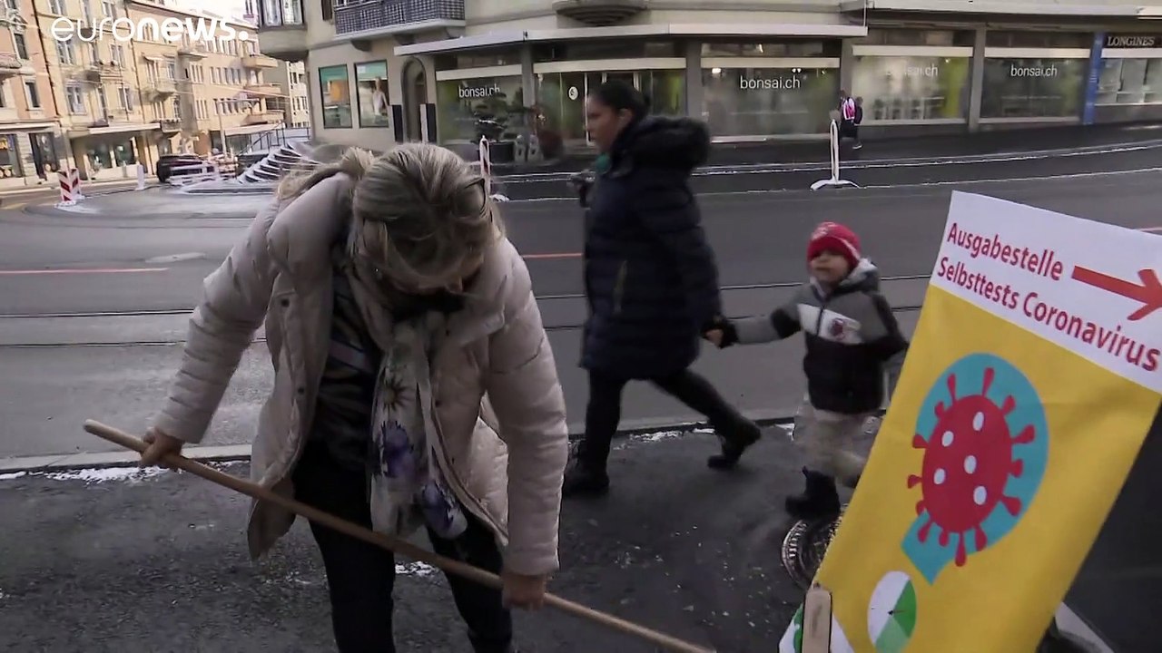 Bekämpft die Schweiz Covid-19 doch besser? Selbsttests gratis für alle