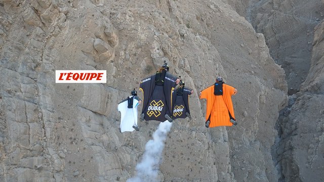 Le premier saut en wingsuit/base jump de Loïc Jean Albert depuis 14 ans - Adrénaline - Base jump