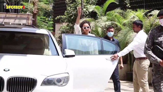 SPOTTED! Ranbir Kapoor, Kangana Ranaut, Aditi Rao Hydari & Preity Zinta across town