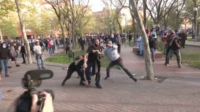 División en Vallecas tras los disturbios de ayer durante la presentación de la campaña de Vox