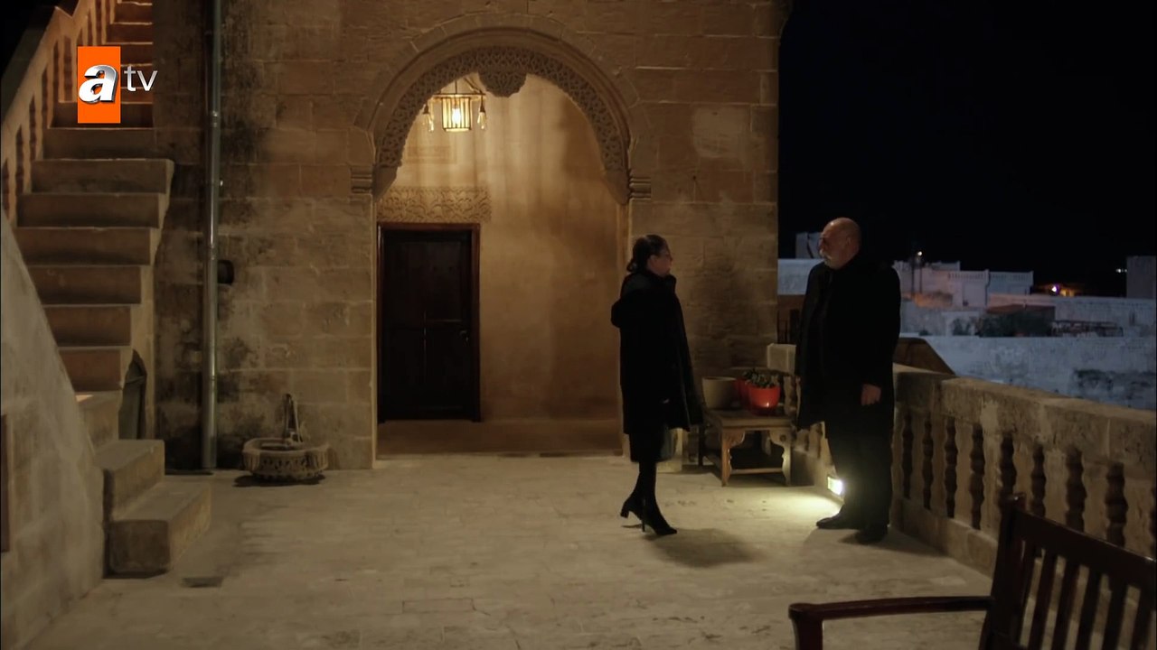 Senin oğlun benim oğlumun katili! - Hercai 66. Bölüm