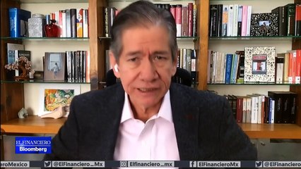 Conferencia magistral. ¿Luz al final del túnel?: La economía en 2021