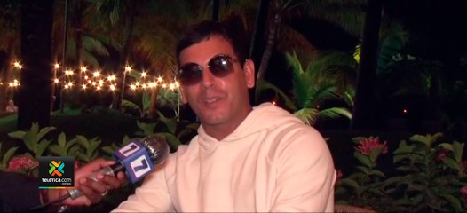 tn7-El-cantante-'tito-el-bambino'-disfruta-de-las-bellezas-de-puntarenas-080421