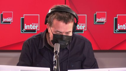 Antoine Compagnon : "Il y a quelques poèmes de Beaudelaire auxquels j'ai été particulièrement sensible pendant cette période, comme "L'invitation au voyage". Depuis un an nous ne voyageons plus."