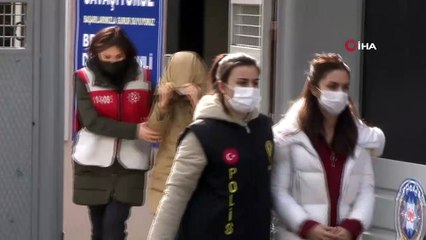 Eski sevgilisi oyuncu Ayşegül Çınar'a bir ay yaklaşamayacak