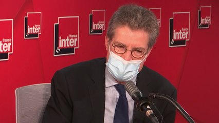 Antoine Compagnon : "Baudelaire a assisté à la naissance de la photographie, à celle de la grande presse, comme nous avons assisté à celle du monde numérique. Et de la même façon, nous avons une relation de dépendance et d'irritation."