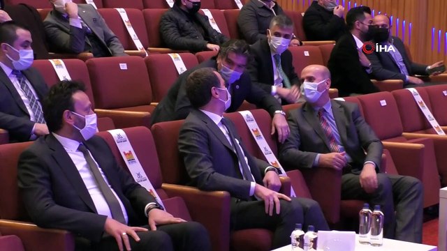 Zeytinburnu Belediye Başkanı Ömer Arısoy, 2 yıllık görev süresinde yapılan çalışmaları anlattı