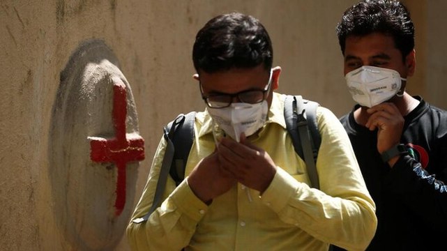 More states impose curbs as India battles second Covid-19 wave; EC notice to Mamata Banerjee; more