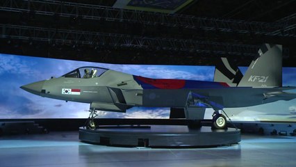 [영상] 한국형 전투기 KF-21 '보라매' / YTN