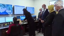 Süleyman Soylu ile Zehra Zümrüt Selçuk elektronik kelepçe merkezini ziyaret etti