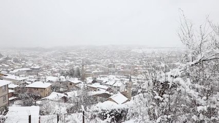KASTAMONU - Kar yağışı yüksek kesimleri beyaza bürüdü