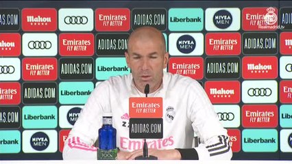 Zidane sobre Messi: "Que se quede en el Barcelona, que está bien ahí"