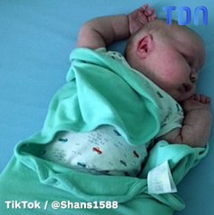 Elle accouche d’un bébé de 6.4 kilos !