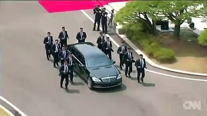 Dünya Kim'in adamlarını konuşuyor! Etten duvar ördüler