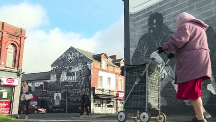 Белфаст горит после "брексита"