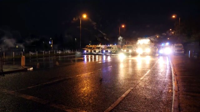 Irlande du Nord: nouveaux heurts à Belfast malgré les appels au calme