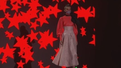 Hannibal Laguna sube la mascarilla a la pasarela de Madrid