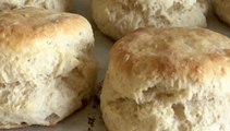 5 Simple Tips for Baking Taller, Flakier Biscuits