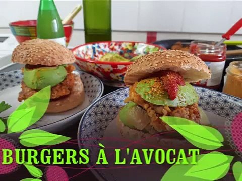 Burger A L'Avocat Avec Steak Végétarien Maison : Recette Facile Et Délicieuse !