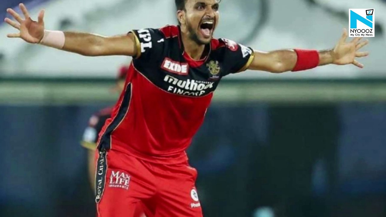 MI vs RCB: Harshal Patel becomes first bowler in IPL history to take five wickets against MI