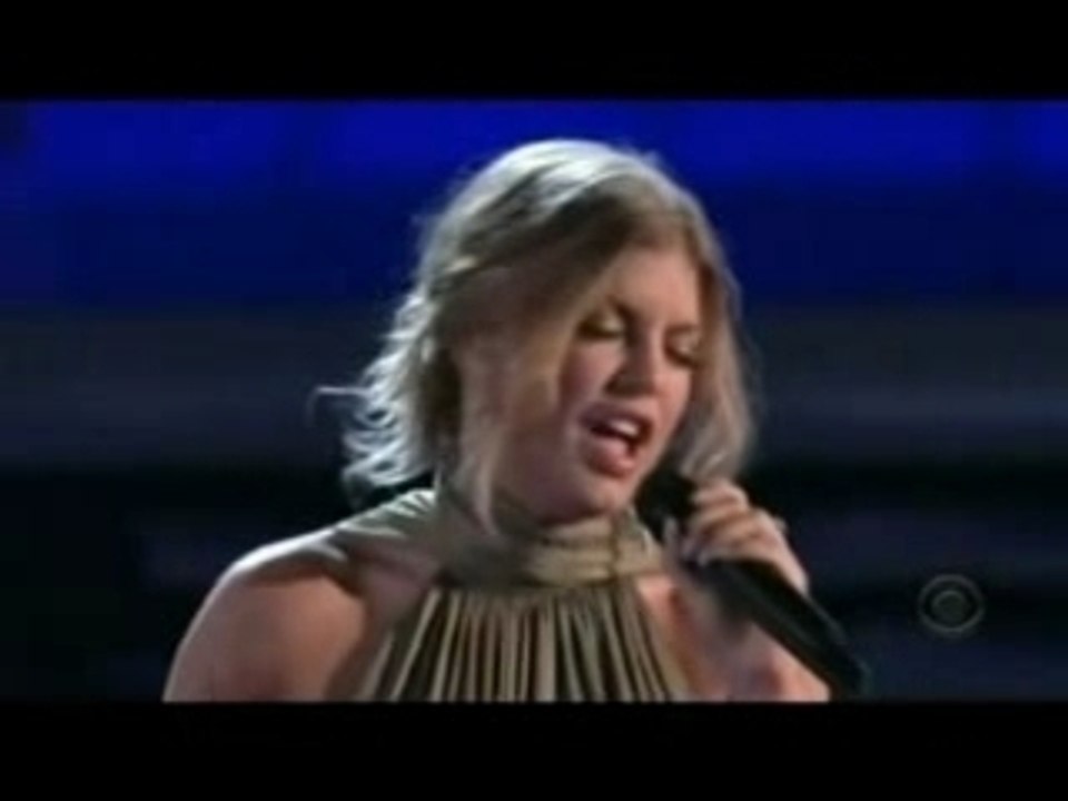 Fergie - Finally [LIVE]