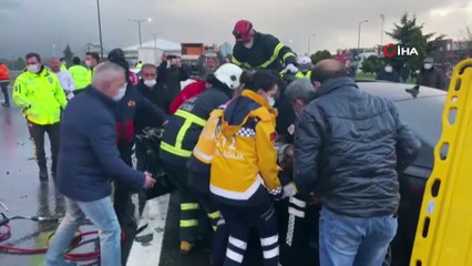 Düzce TEM Otoyolunda 14 araç birbirine girdi: 8 yaralı