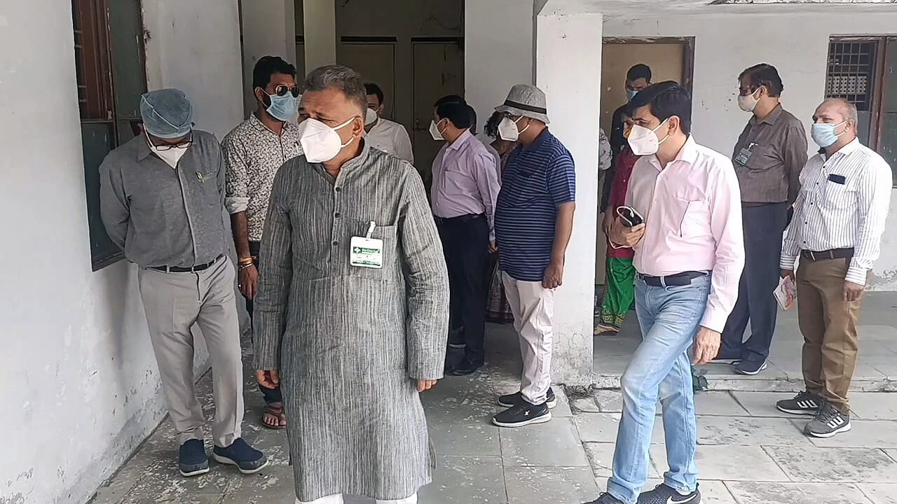शुजालपुर में बन रहा 100 बिस्तर का कोविड सेंटर, जरूरत हुई तो 500 बिस्तर करेंगे