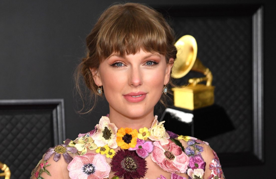 Taylor Swift veröffentlicht ihr neu aufgenommenes Album 'Fearless (Taylor's Version)'