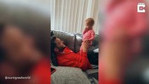 Ce bébé parle en langue des signes à son papa sourd