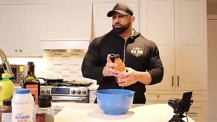 Muscle Building Meals | How To Make The Best Chicken Ever!