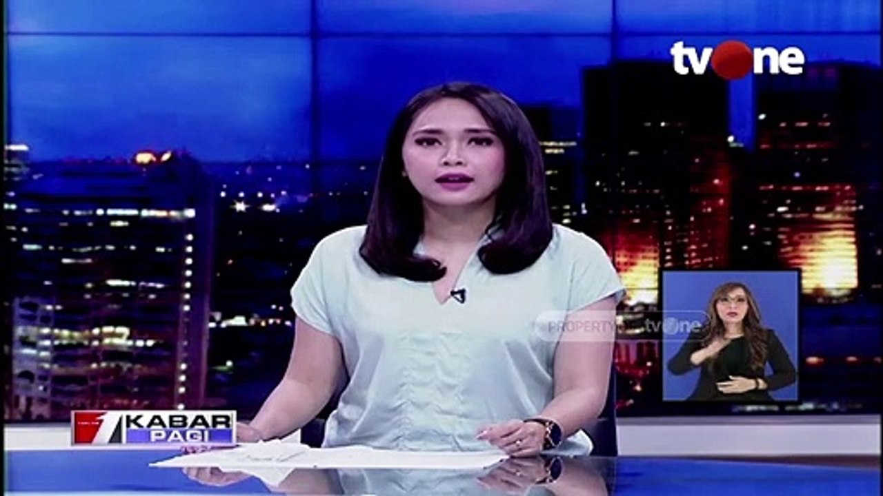 Berkali-kali Diteriaki Warga, Guru Sekolah Tert...