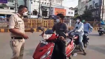 Lockdown में घर से बाहर निकलने पर होगी कार्रवाई