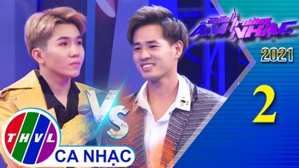 Trộm nhìn nhau - Mi Nguyễn, Tiết Cương