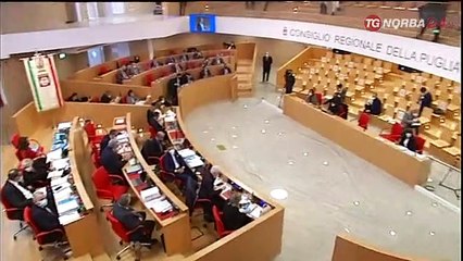 Regione: nasce la fronda Decaro