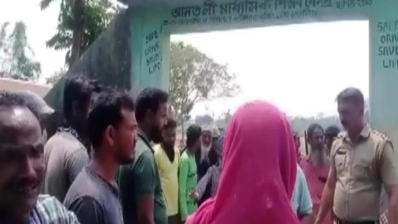 EC strict on Cooch Behar violence, sought repor...