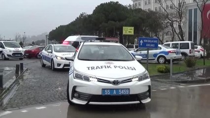 Türk Polis Teşkilatının 176. kuruluş yıl dönümünde polislerden "Evde kal" uyarısı