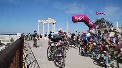 Tarihi Apollon Tapınağı ve Side Antik Kenti'nde dağ bisikleti yarışı