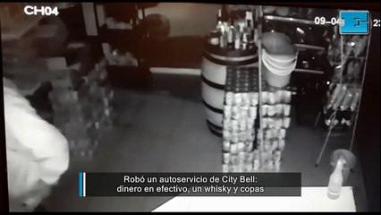 Robó 52 mil pesos, un whisky y copas de un autoservicio de City Bell