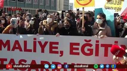 AYM'nin sözleşmeli öğretmenlik kararına tepki