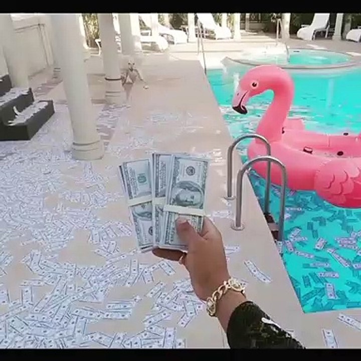 محمد رمضان يستفز الجمهور بفيديو جديد بعد أزمته مع الطيار