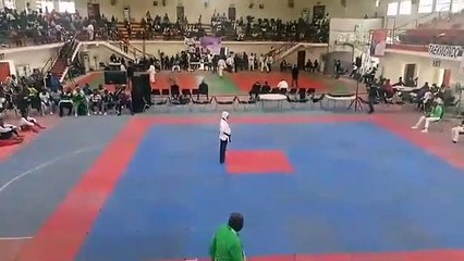 لاعبة حامل في الشهر الثامن تحقق 3 ميداليات في التايكوندو