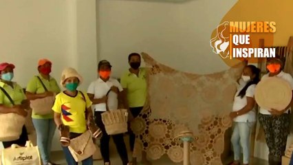 Mujeres que Inspiran: tejen la transformación del vástago de plátano y de sus familias