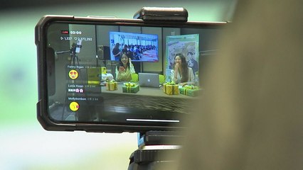 출장대신 온라인...관광상품 인터넷 판매 인기 / YTN