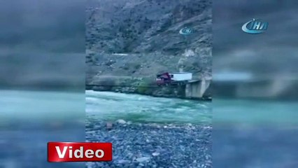 Artvin'de yürekleri ağza getiren görüntü!