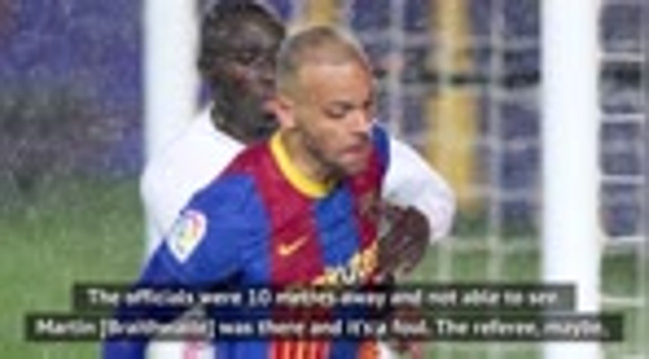 Koeman can't hide frustration over lack of late penalty for Barcelona