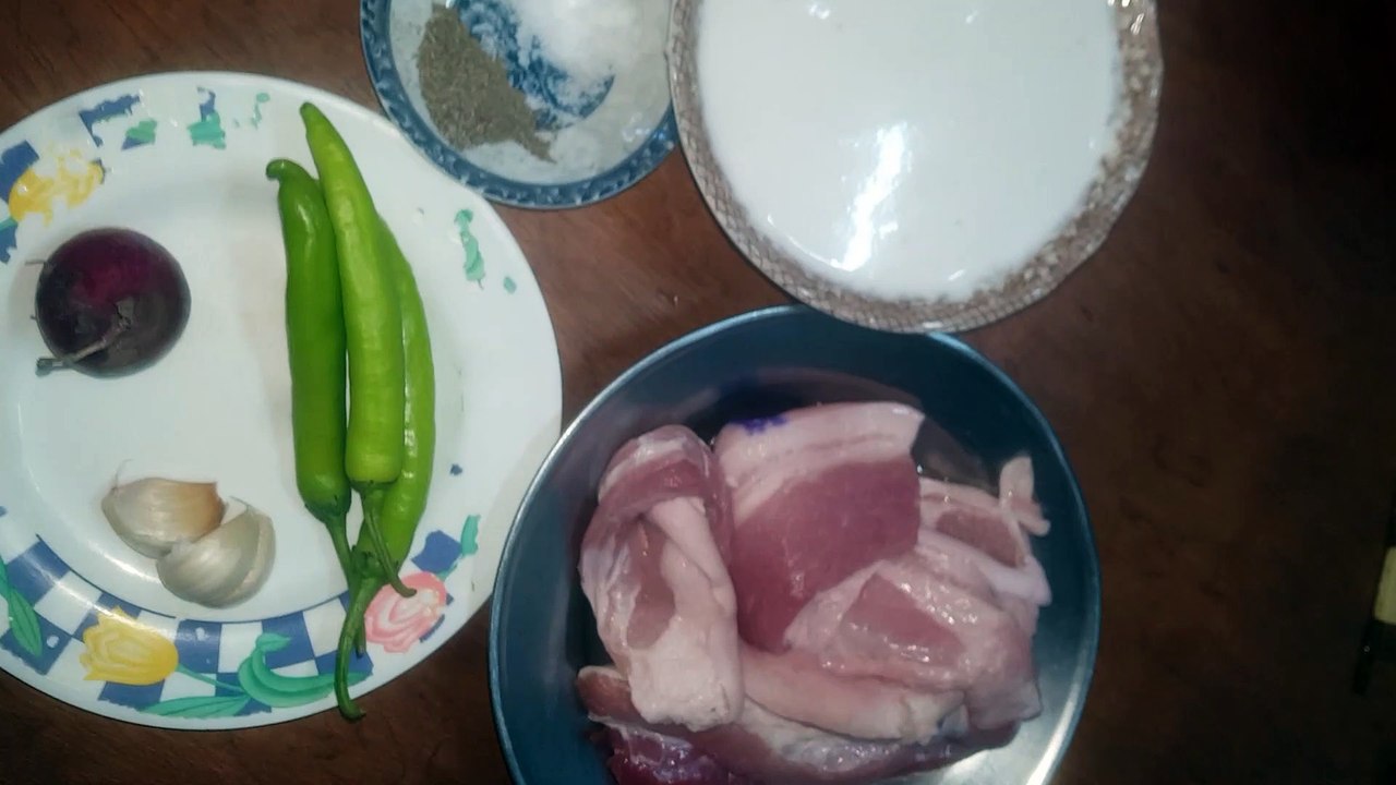 Preparing of ingredients for bicol express 