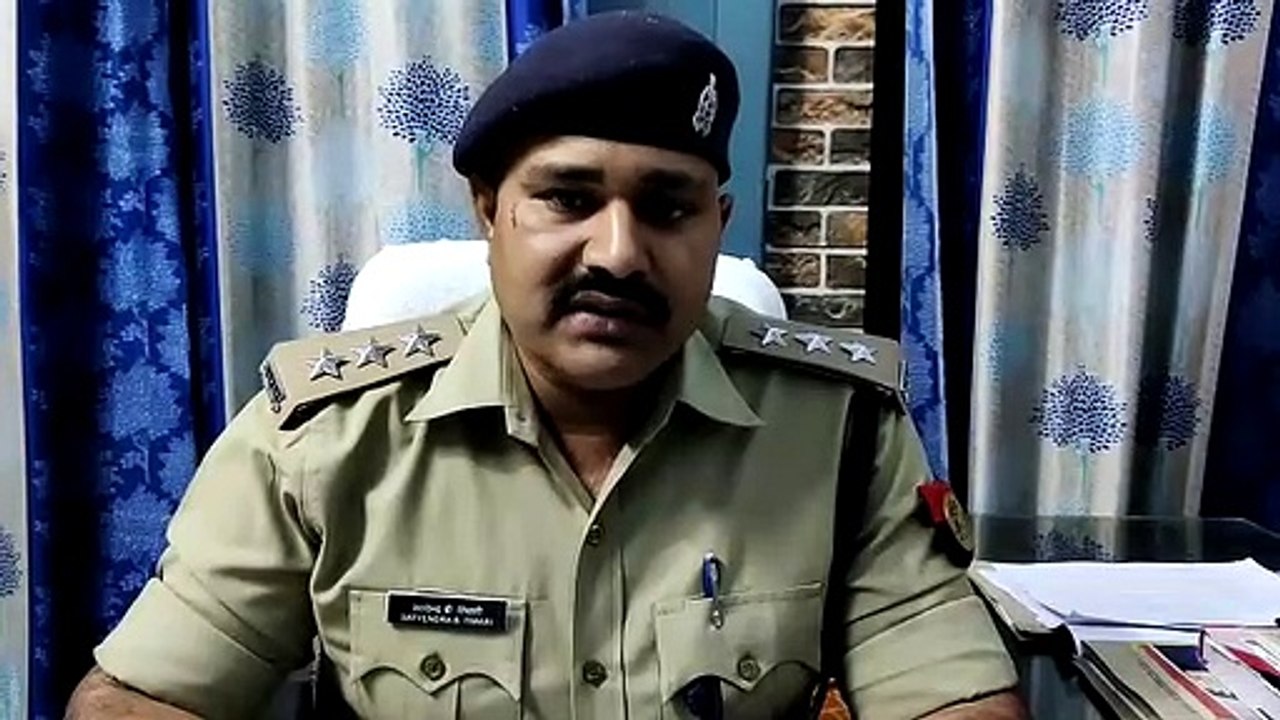 अयोध्या: 7 पेटी अवैध शराब बरामद 10 नामजद सहित द...